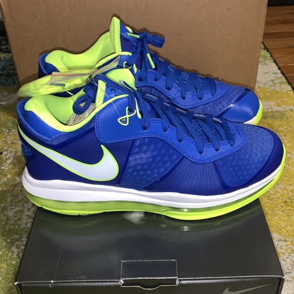 lebron v8 sprite